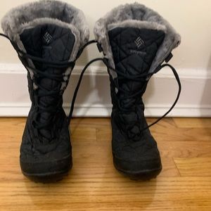 Columbia women’s heattech waterproof boots -Size5